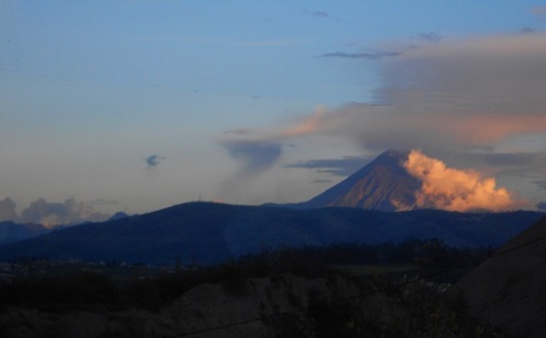 volcan tungurahua